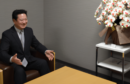 株式会社グローベルス-藤田-賢一代表2