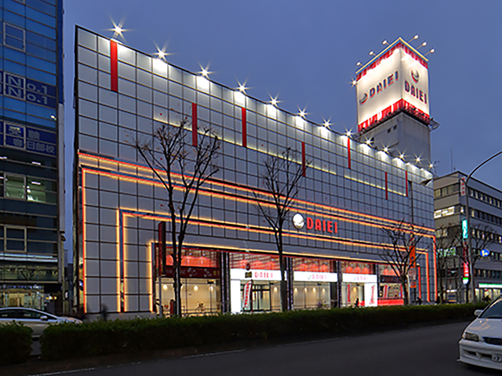 ダイエー 春日部店 株式会社グローベルス