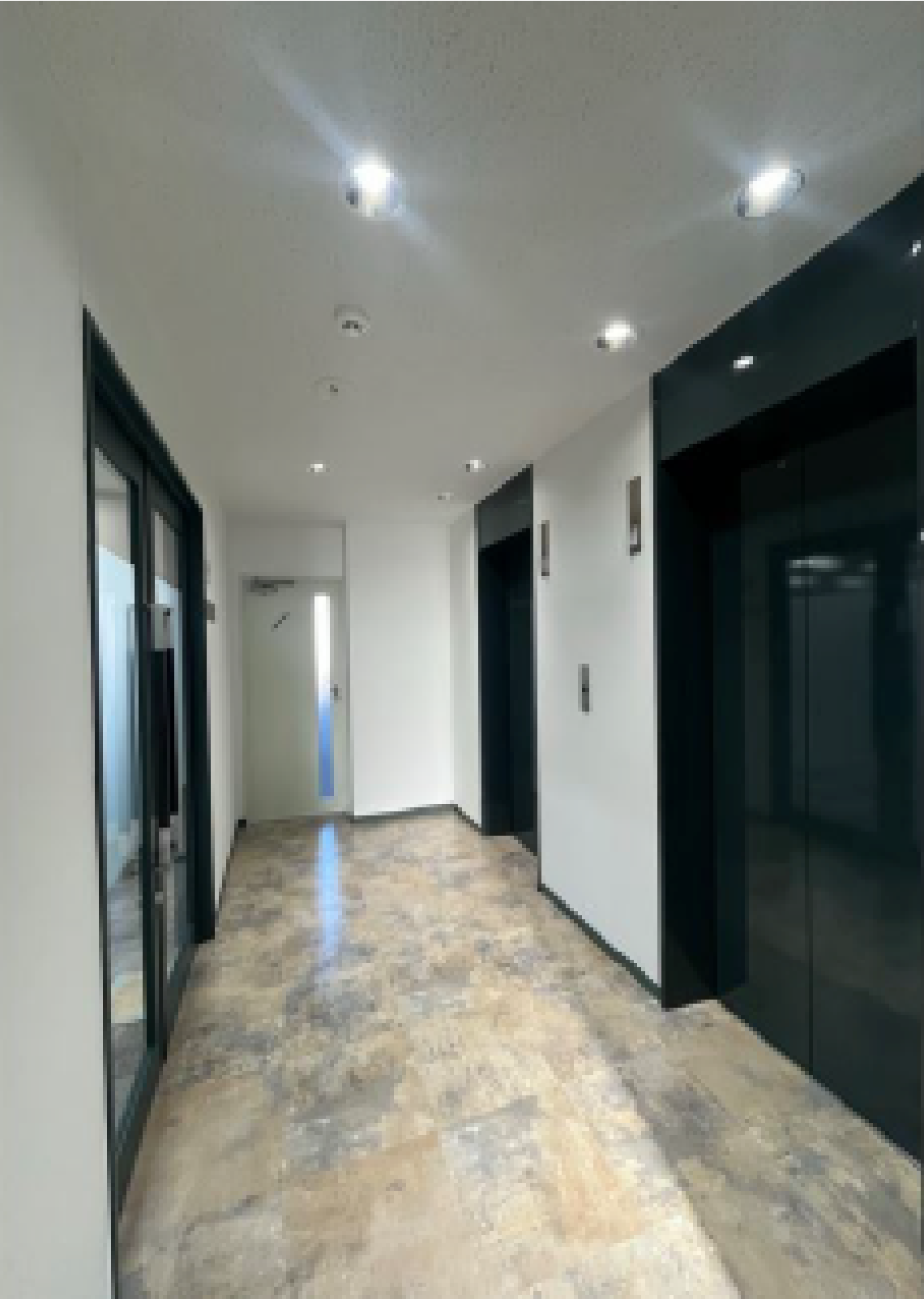 見学予約 – 受付完了 ビルの入退去工事